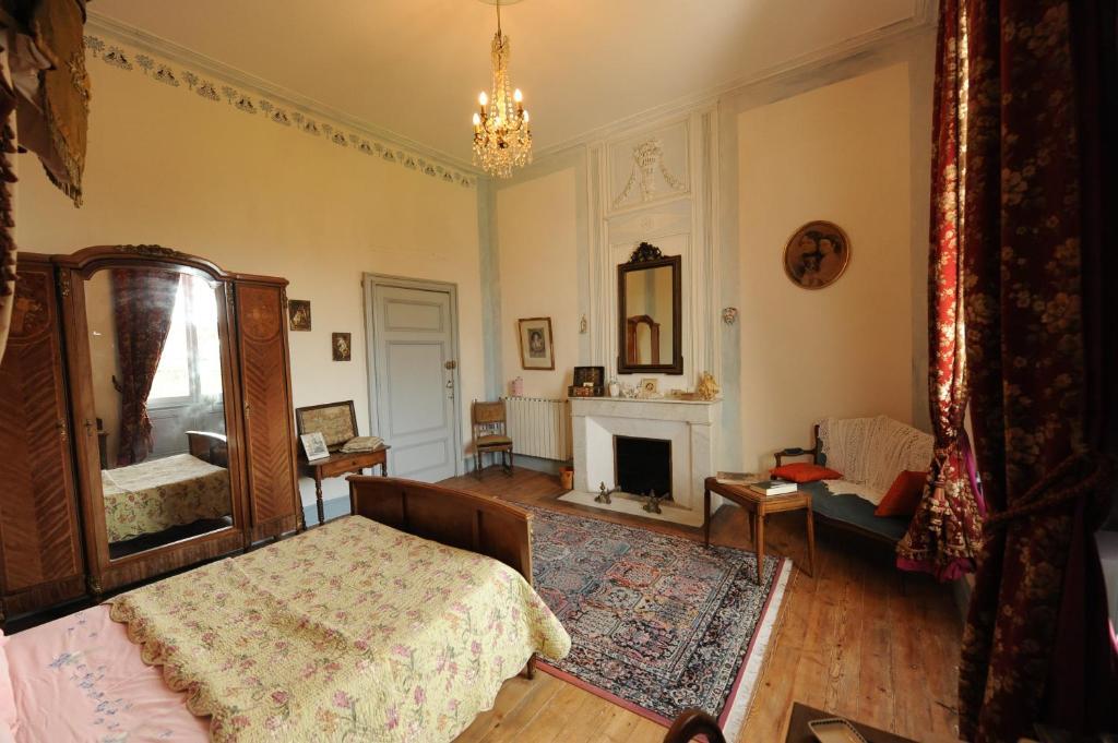 Chambres D'Hotes Du Chateau De Saint Sulpice La Sauvetat-sur-Lède Oda fotoğraf